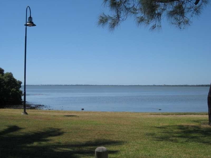 18 Joseph Street, Deception Bay QLD 4508