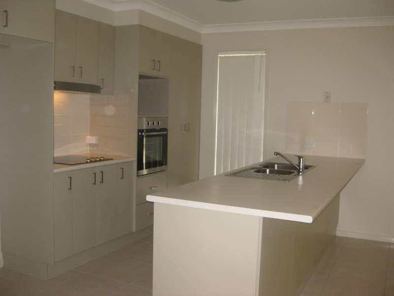 5 Newmarket Drive, Morayfield QLD 4506