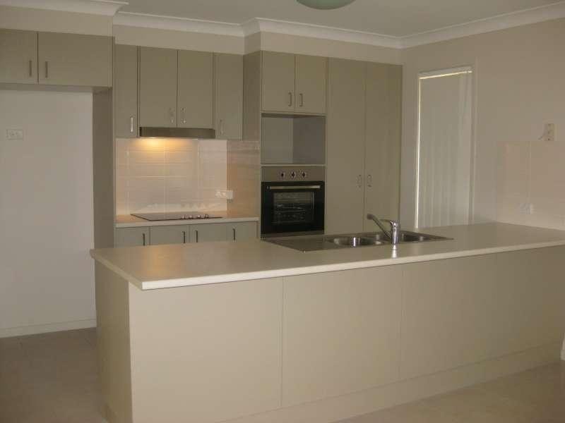 5 Newmarket Drive, Morayfield QLD 4506