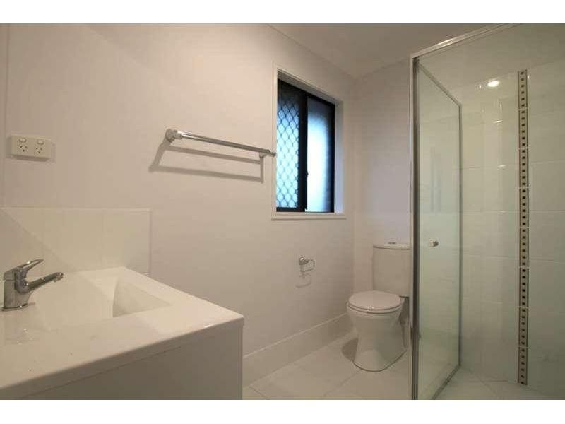 1/5 Sims Street, Caboolture QLD 4510