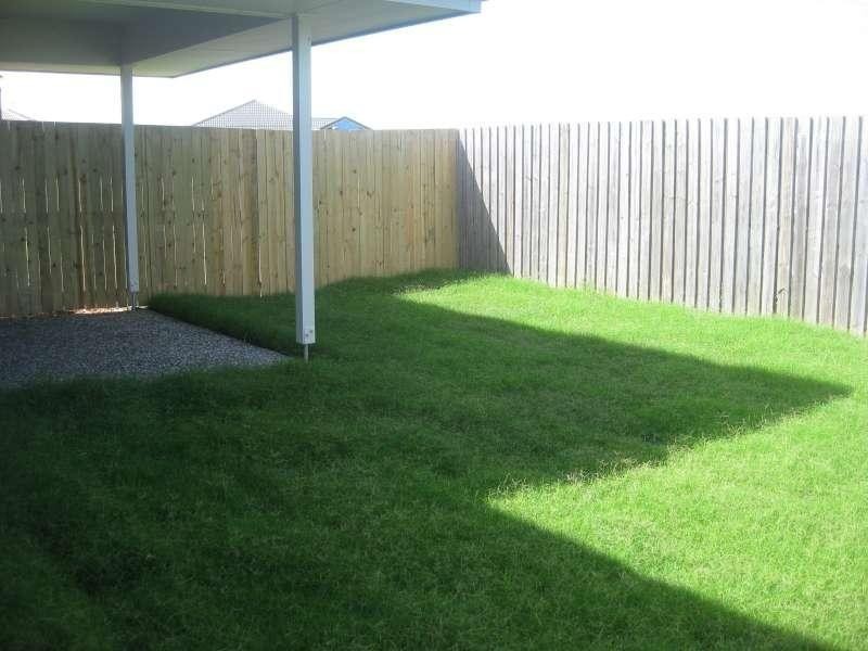 1/5 Sims Street, Caboolture QLD 4510