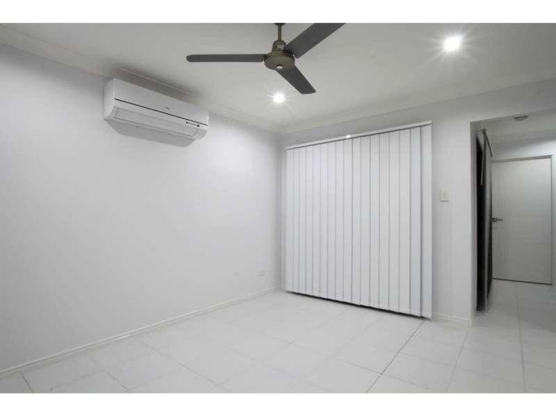 2/5 Sims Street, Caboolture QLD 4510