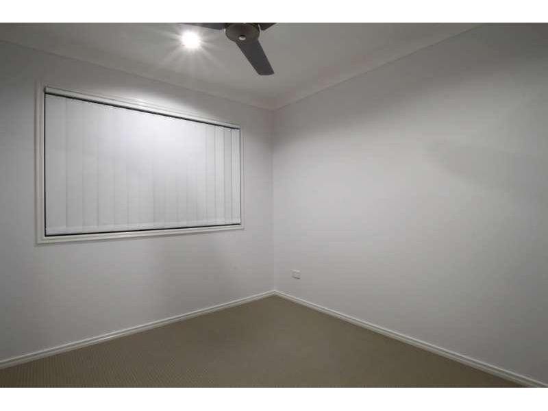 2/5 Sims Street, Caboolture QLD 4510