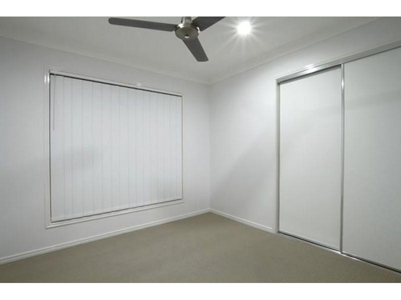 2/8 Thistle Street, Upper Caboolture QLD 4510