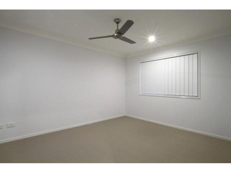 1/8 Thistle Street, Upper Caboolture QLD 4510