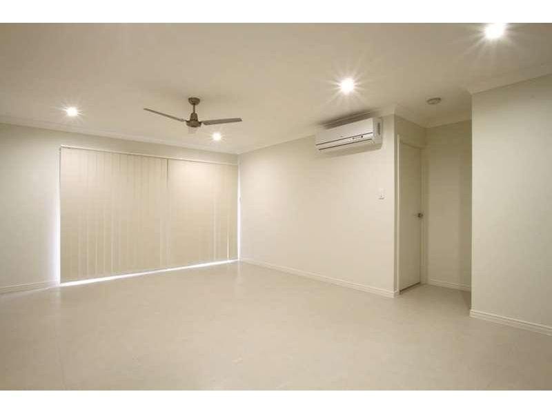 1/8 Wilton Court, Morayfield QLD 4506