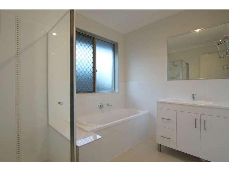 1/8 Wilton Court, Morayfield QLD 4506