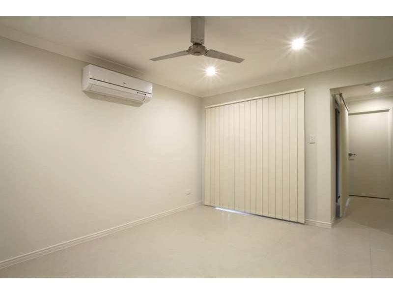 2/8 Wilton Court, Morayfield QLD 4506