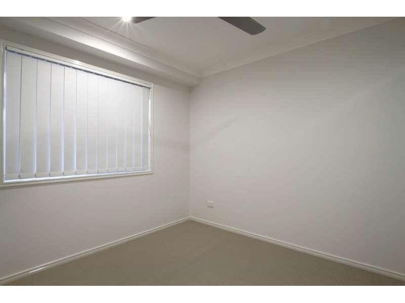2/29 Toby Close, Kallangur QLD 4503