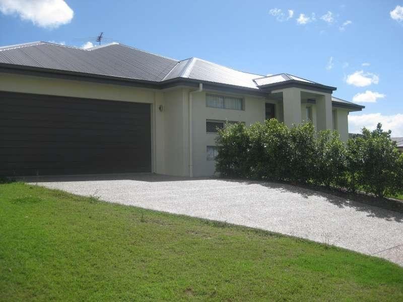 2 Calder Street, North Lakes QLD 4509