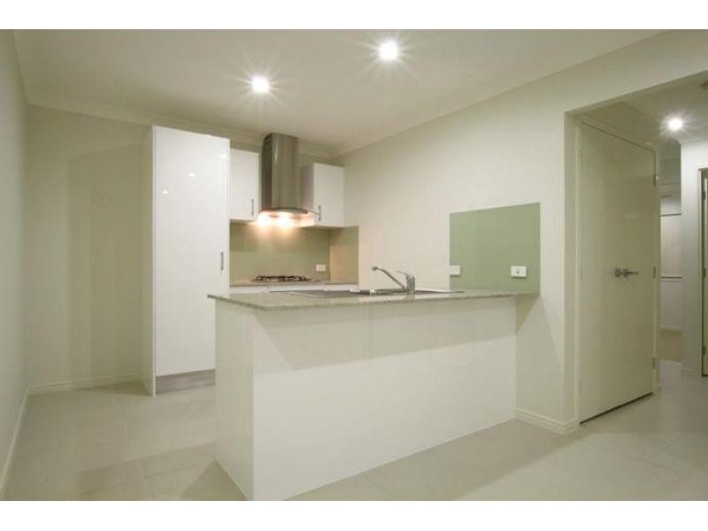 2/17 Telopea Place, Morayfield QLD 4506
