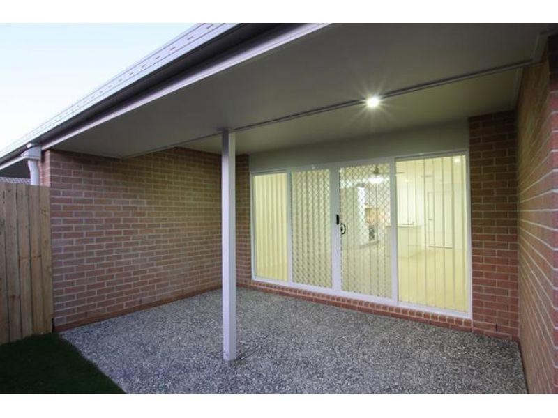 1/4 Levi Avenue, Morayfield QLD 4506