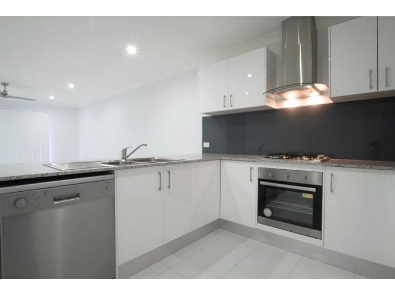 1/20 Braheem Street, Morayfield QLD 4506