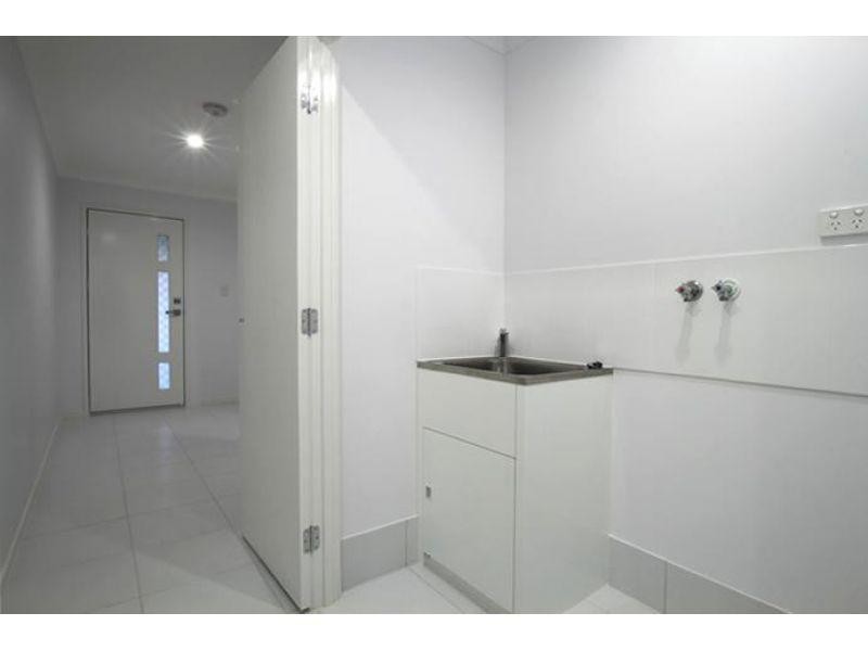 1/20 Braheem Street, Morayfield QLD 4506