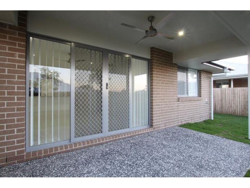 1/20 Braheem Street, Morayfield QLD 4506