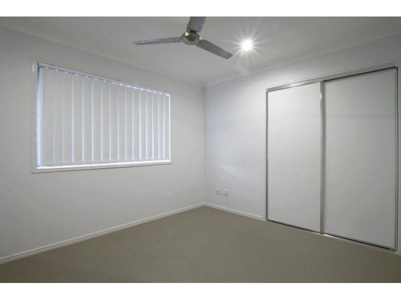 2/20 Braheem Street, Morayfield QLD 4506