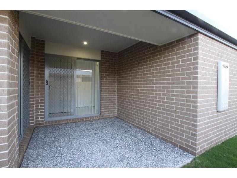 2/20 Braheem Street, Morayfield QLD 4506