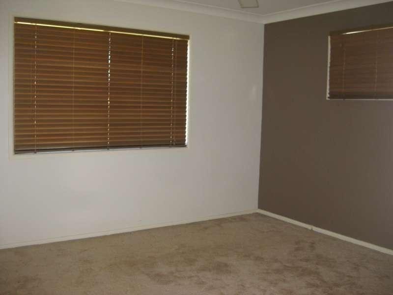 10 Santa Cruz Street, Bray Park QLD 4500