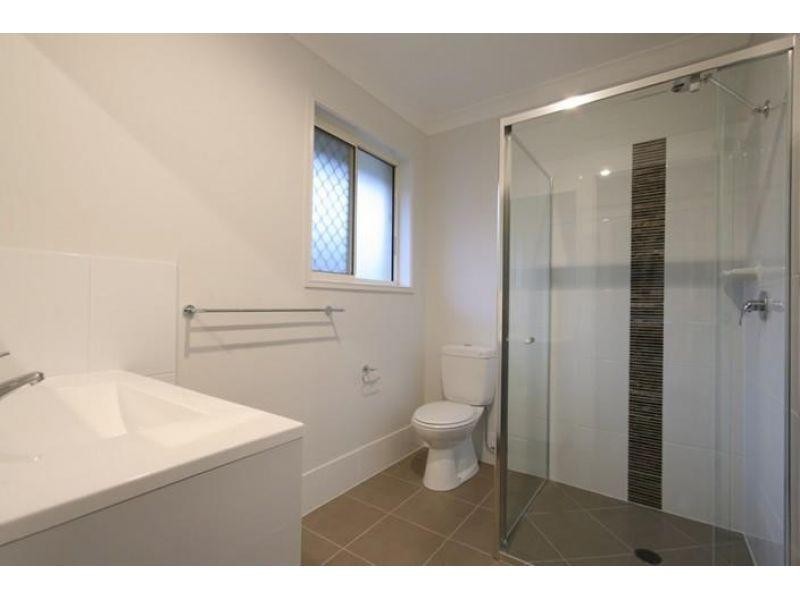 1/9 Baphal Crescent, Narangba QLD 4504