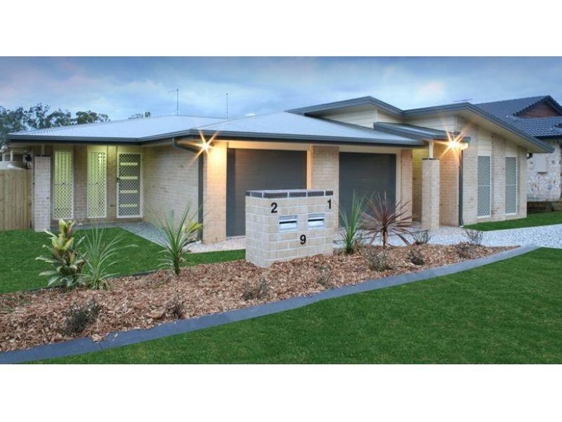 2/9 Baphal Crescent, Narangba QLD 4504