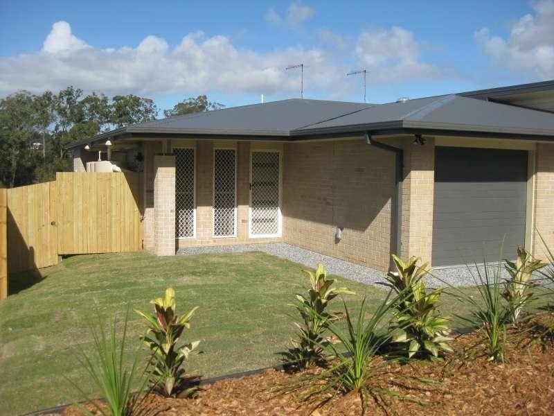 2/9 Baphal Crescent, Narangba QLD 4504