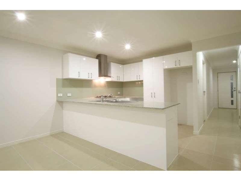 1/31 Sunflower Crescent, Upper Caboolture QLD 4510
