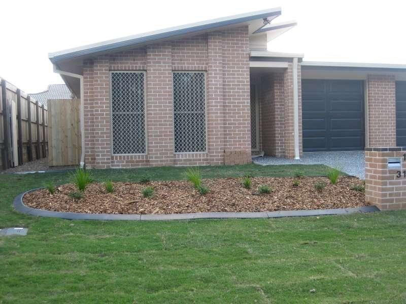 1/31 Sunflower Crescent, Upper Caboolture QLD 4510