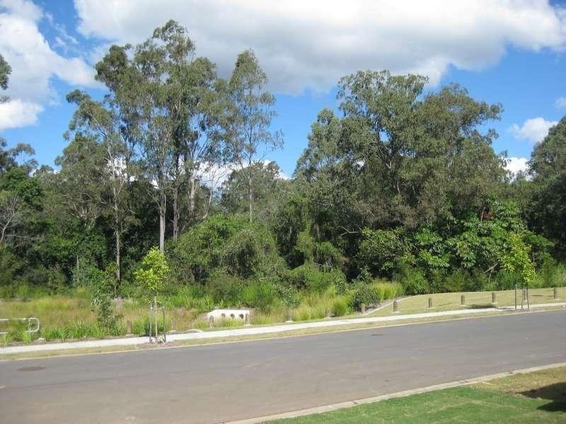 1/31 Sunflower Crescent, Upper Caboolture QLD 4510