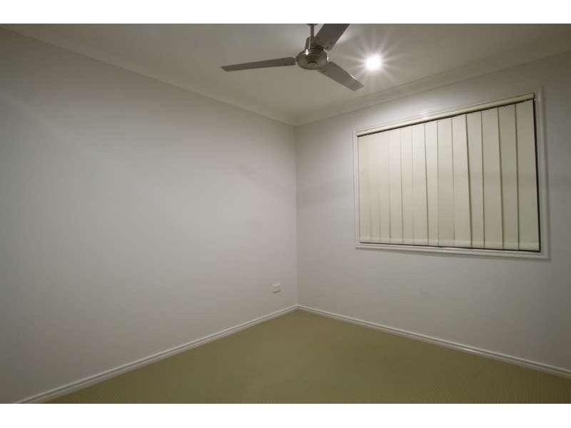 2/31 Sunflower Crescent, Upper Caboolture QLD 4510