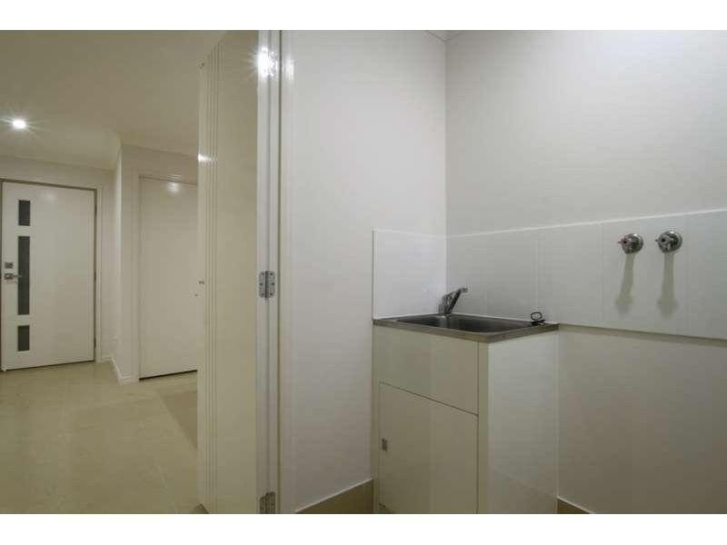 2/31 Sunflower Crescent, Upper Caboolture QLD 4510