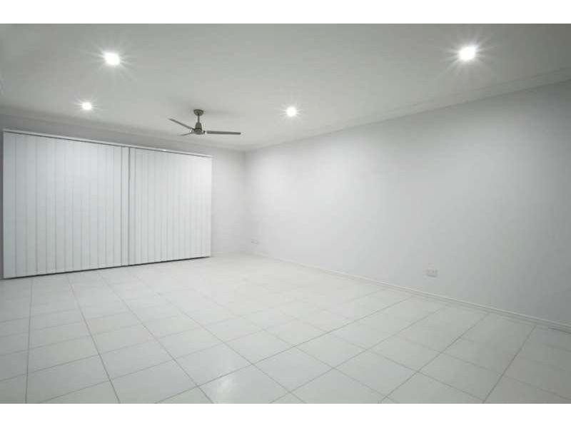 1/11 Thistle Street, Upper Caboolture QLD 4510