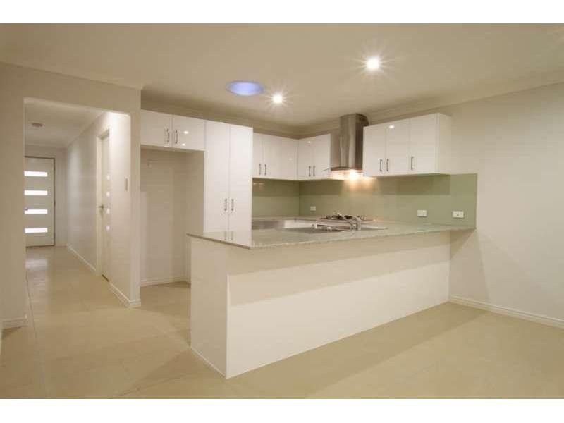 1/5 Reichman Street, Caboolture QLD 4510