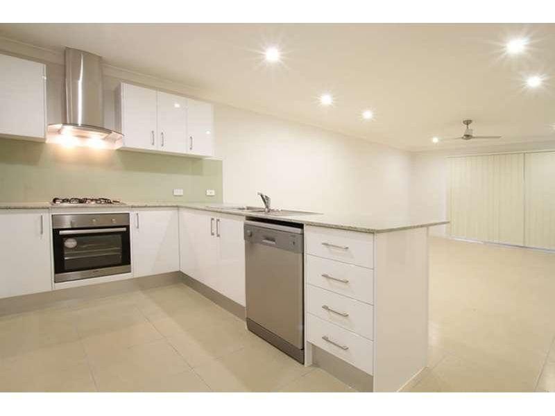 1/5 Reichman Street, Caboolture QLD 4510