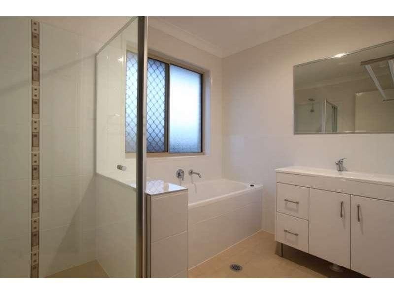 1/5 Reichman Street, Caboolture QLD 4510