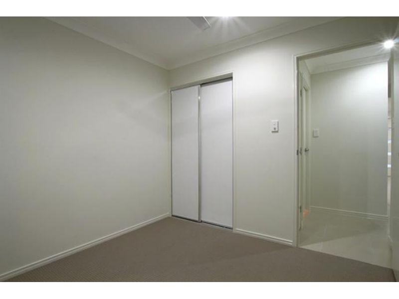 2/79 Reibelt Drive, Caboolture QLD 4510