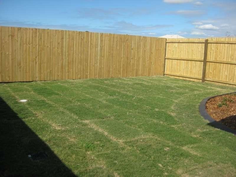 2/79 Reibelt Drive, Caboolture QLD 4510