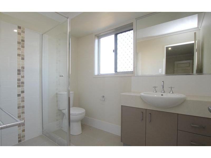 38 Diane Parade, Kallangur QLD 4503