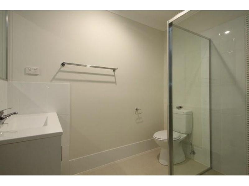 2/61 Reibelt Drive, Caboolture QLD 4510