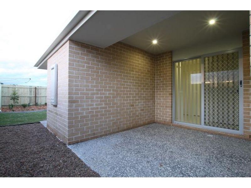 2/61 Reibelt Drive, Caboolture QLD 4510