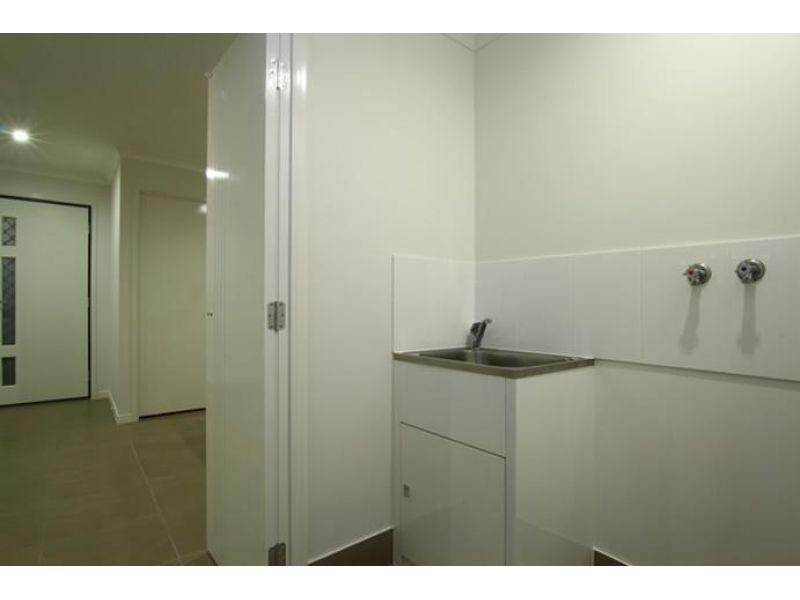 2/56 Reibelt Drive, Caboolture QLD 4510