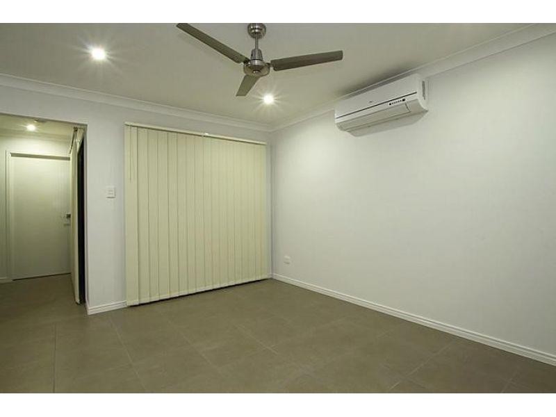 2/50 Reibelt Drive, Caboolture QLD 4510