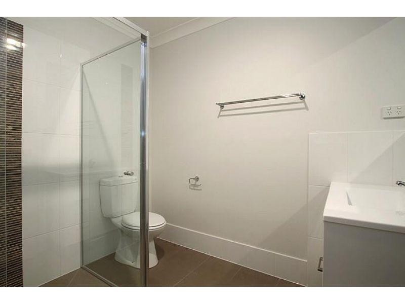 2/50 Reibelt Drive, Caboolture QLD 4510