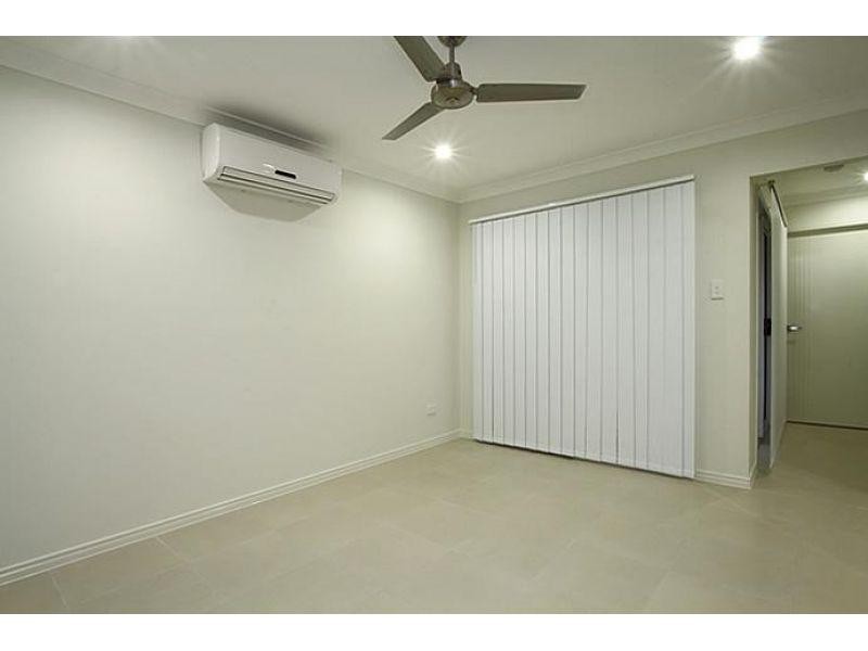 2/8 Lotus Avenue, Bellmere QLD 4510