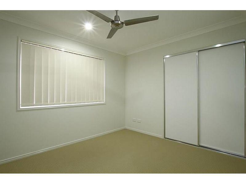 2/72 Ronald Court, Caboolture South QLD 4510
