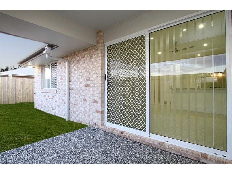 2/44 Reibelt Drive, Caboolture QLD 4510