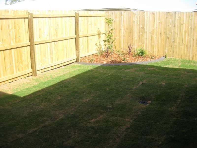 2/44 Reibelt Drive, Caboolture QLD 4510