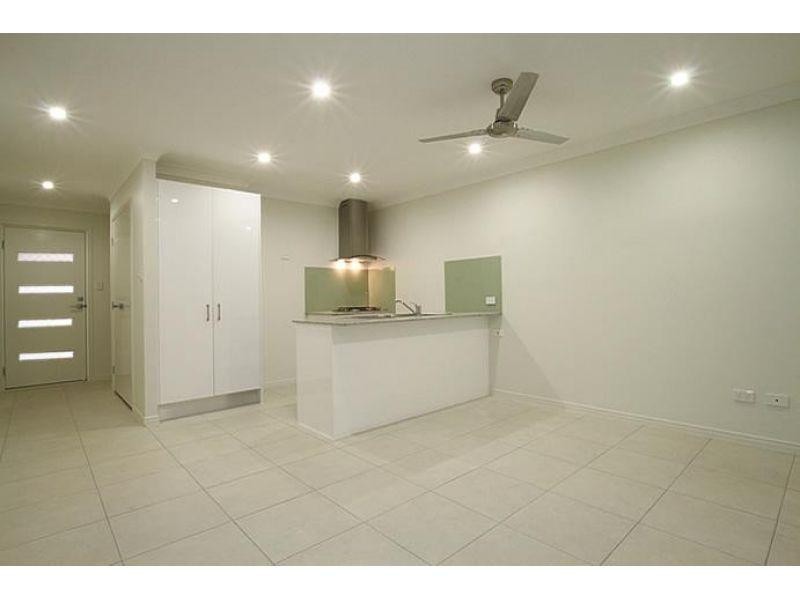 2/44 Reibelt Drive, Caboolture QLD 4510