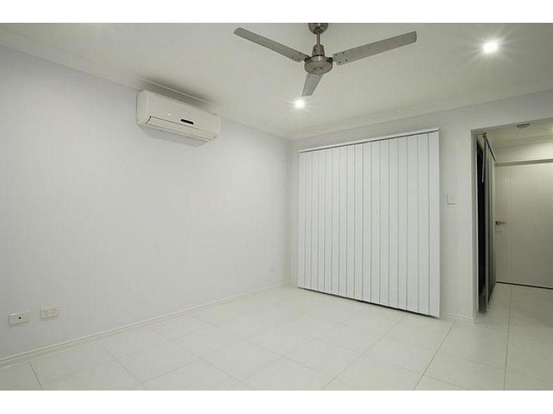 2/7 Macadamia Street, Caboolture QLD 4510