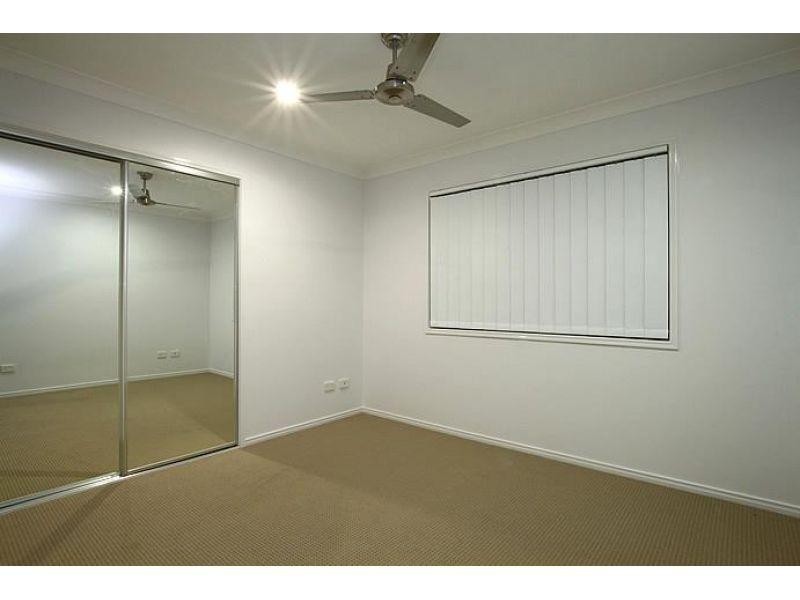 2/7 Macadamia Street, Caboolture QLD 4510