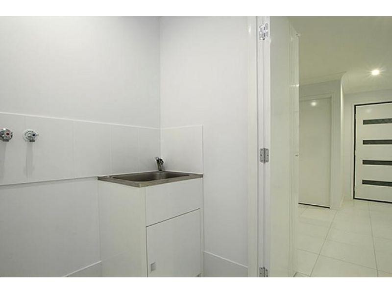 2/7 Macadamia Street, Caboolture QLD 4510